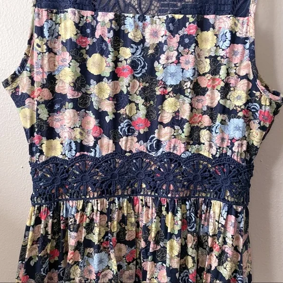 LC Lauren Conrad Fit & Flare Floral Lace Dress - Picture 12 of 13